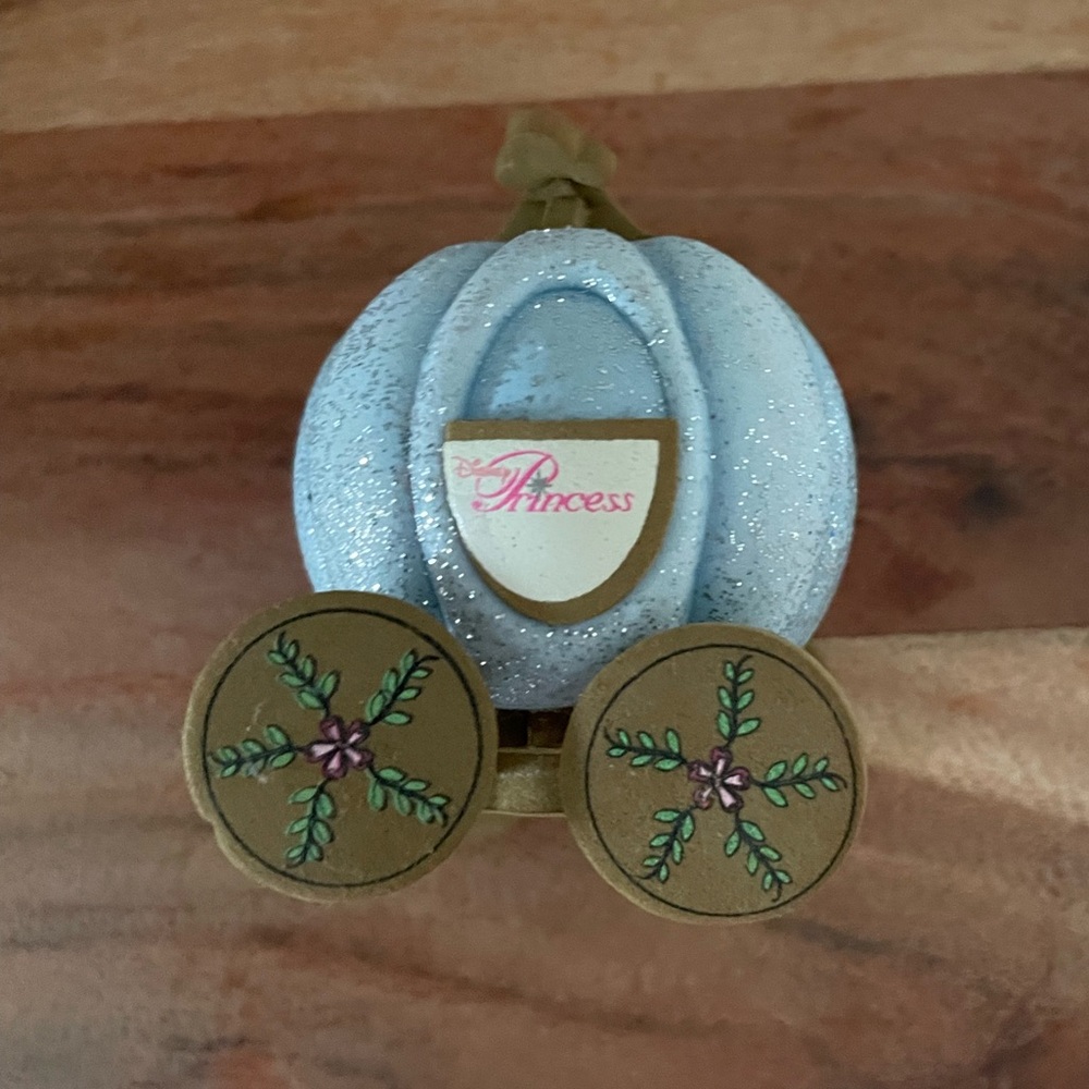 Disney Cinderella Princess Pumpkin Carriage Car Antenna Topper